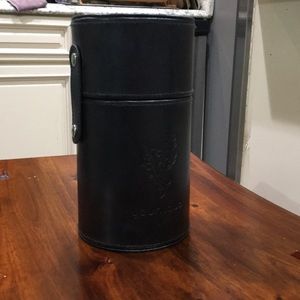 Younique faux leather cylinder container